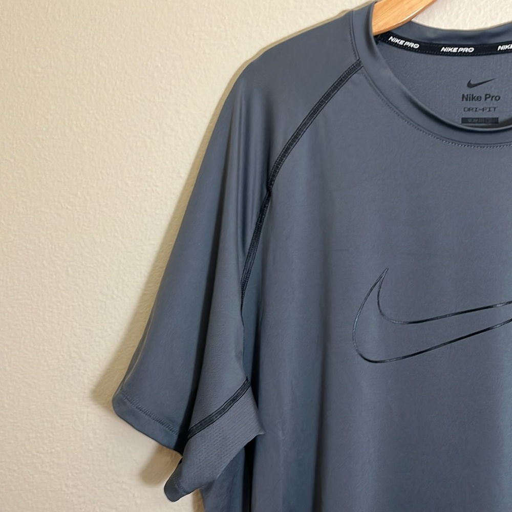 Nike Pro Dri-Fit Gray Slim Fit Short Sleeve T-Shirt - Picture 4 of 12